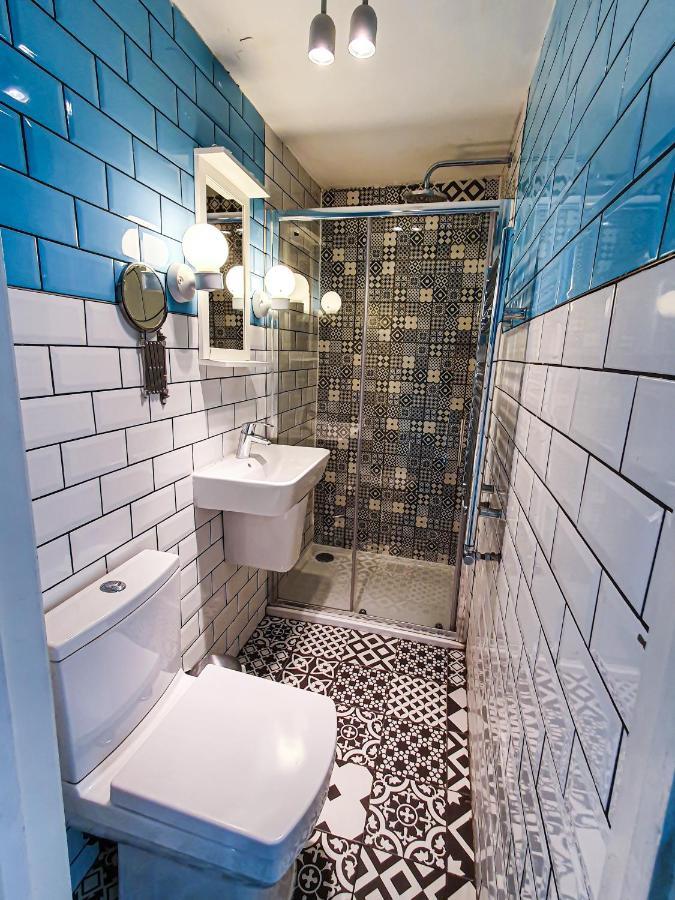 Plaza Hotel Лондон Экстерьер фото